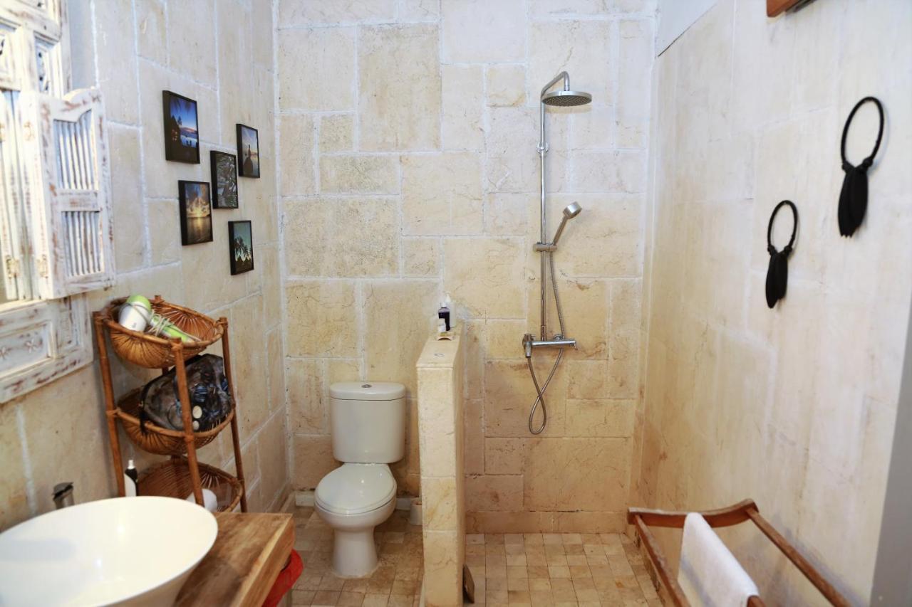Villa Sentosa, Cheerful 3-Bedroom Villa With Pool Gili Trawangan Exterior photo